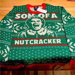 UGLY CHRISTMAS SWEATER